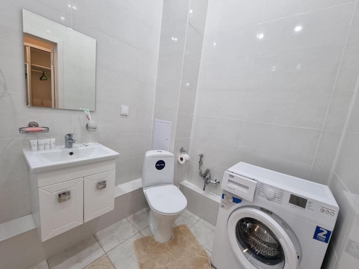 1 Комнатная Рядом C Expo, Mega Silk Way Apartment อัสตานา ภายนอก รูปภาพ